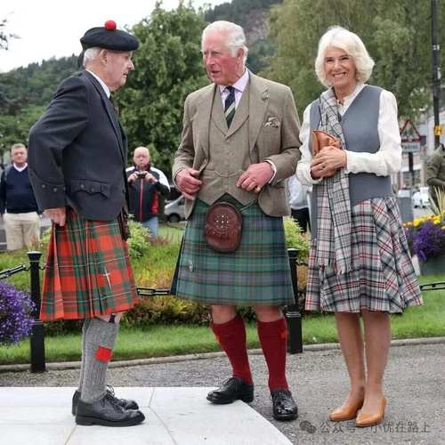 哪個國家的男生穿裙子