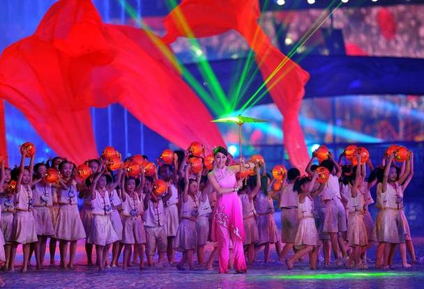 藝文表演有哪些:探索台灣多元文化饗宴 1 藝文表演有哪些