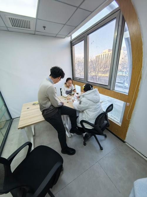 上班是誰發明的