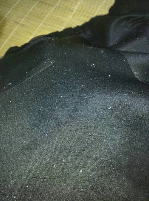 牛仔褲會起毛球嗎