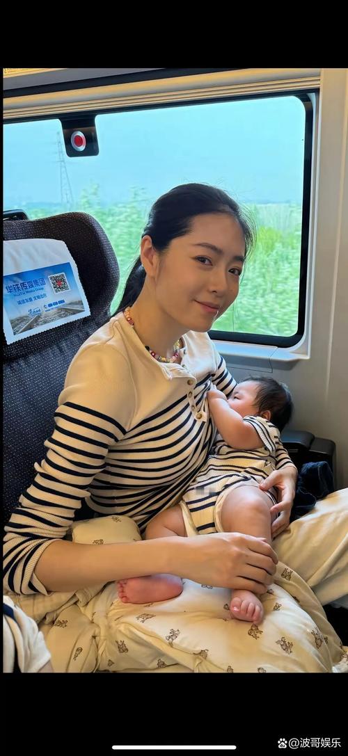 母奶可以敷臉嗎:揭開母乳護膚的真相與注意事項 3 母奶可以敷臉嗎