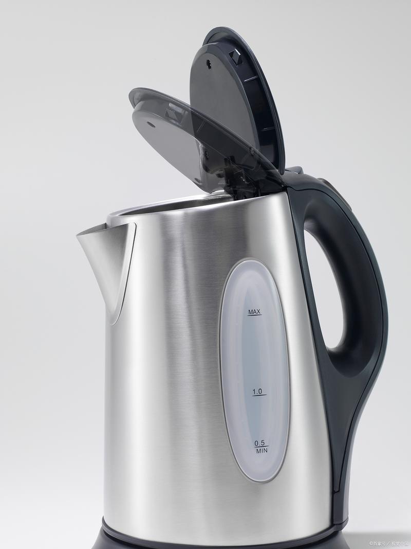 熱水壺:您不可或缺的廚房好幫手,選購、清潔與保養全攻略 1 熱水壺