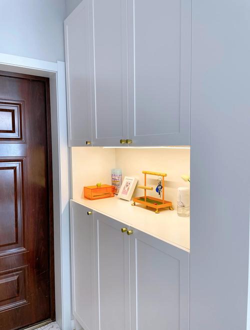 鞋櫃適合放哪裡