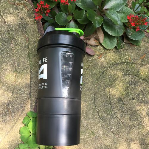 家樂福有賣搖搖杯嗎