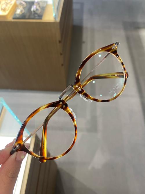 玳瑁都是女生嗎?揭開海龜性別之謎與保育挑戰 1 玳瑁都是女生嗎