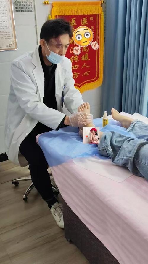 腳扭到可以推拿嗎