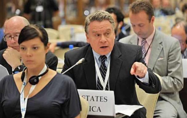 無任所大使有薪水嗎