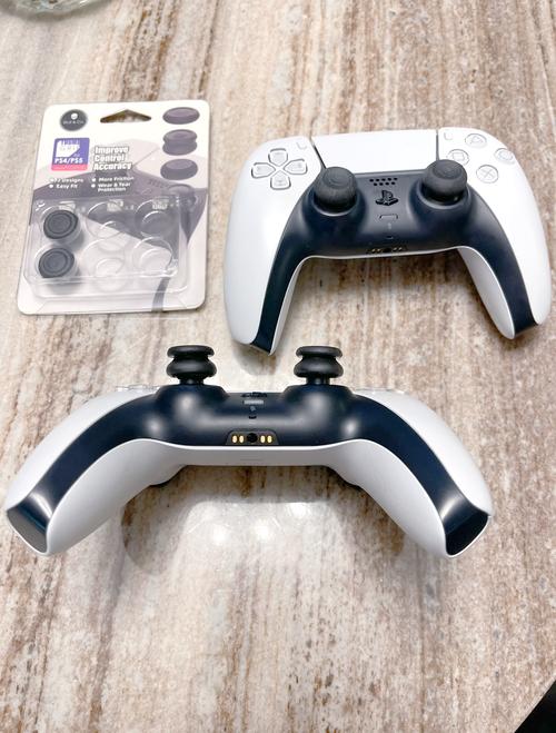 PS5可以用別的搖桿嗎