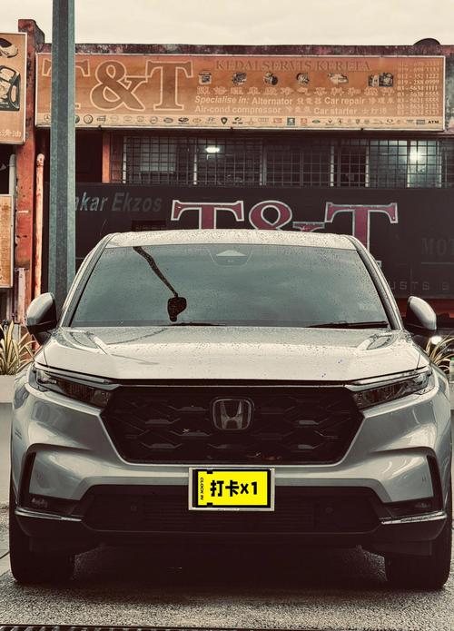 六 代 CRV 加什麼油