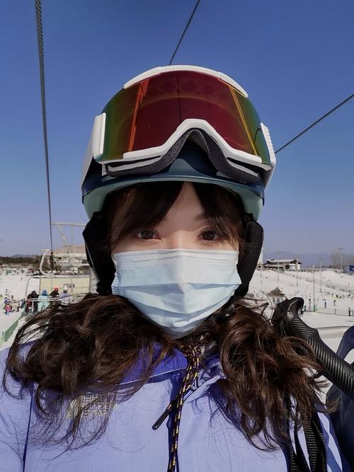 滑雪頭髮要綁嗎