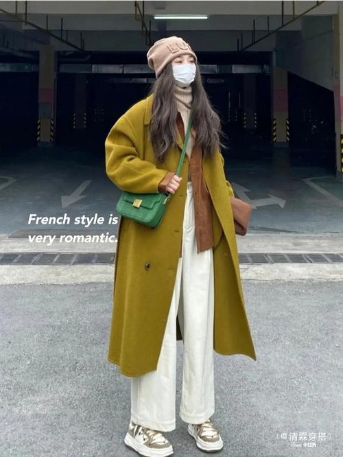 芥末黃怎麼調色:從基礎到進階,打造完美復古暖色調 1 芥末黃怎麼調色