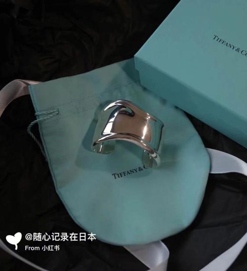 tiffany 是純銀嗎:深入解析Tiffany & Co.銀飾材質與保養指南 1 tiffany 是純銀嗎