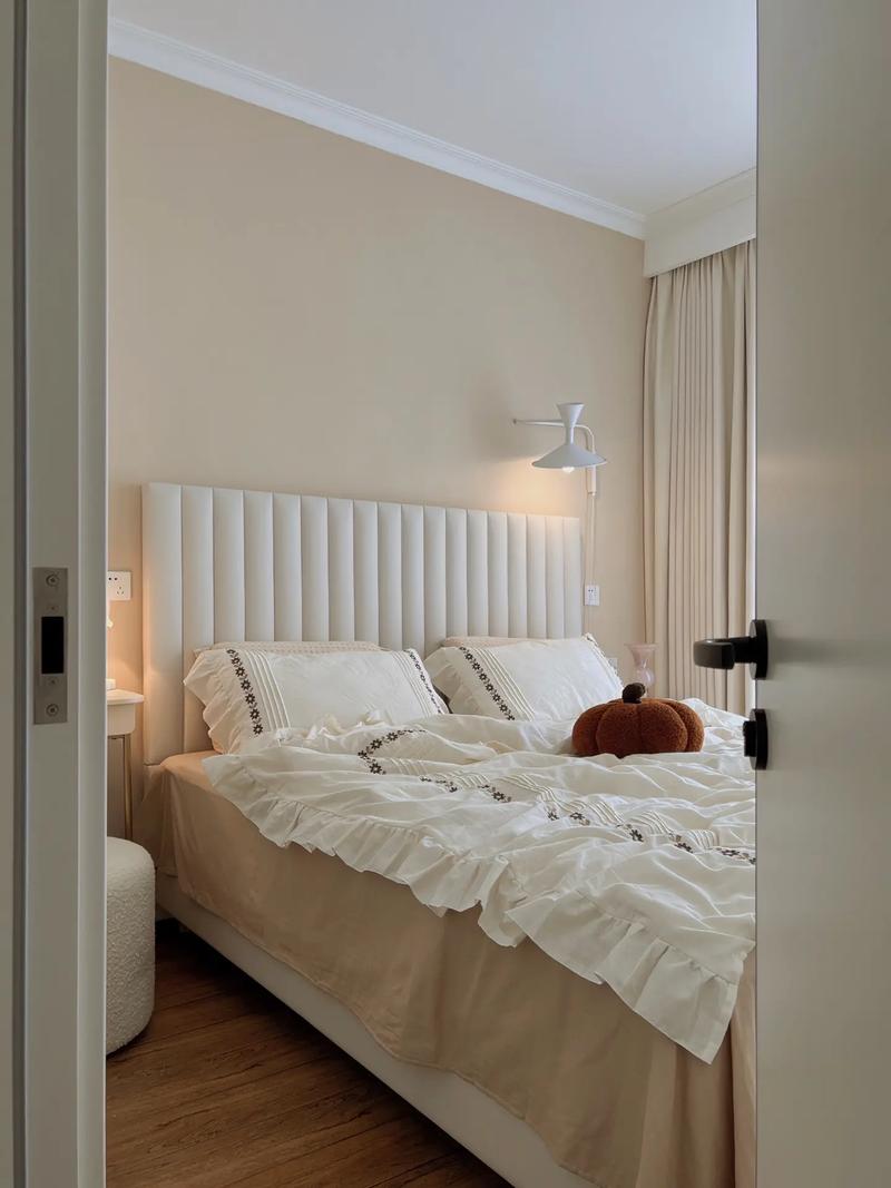 床頭什麼顏色好