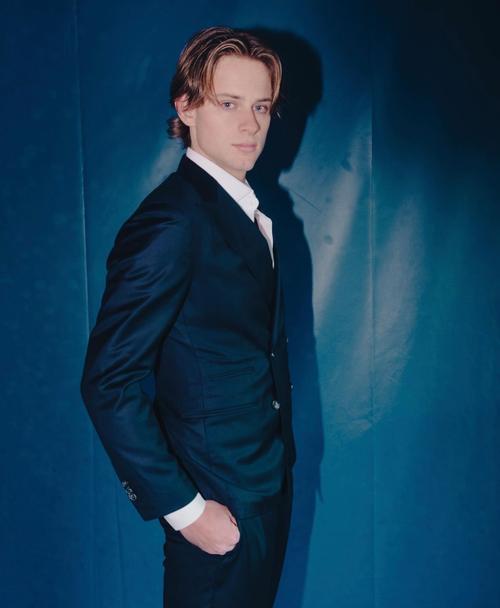 齊柏林兒子是誰