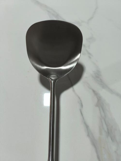 炒菜的鏟子叫什麼:探討烹飪利器——鍋鏟的學問與選購 1 炒菜的鏟子叫什麼