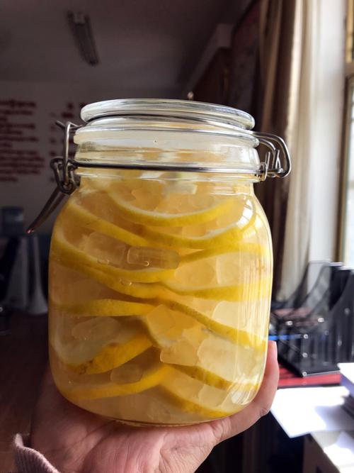 檸檬 浸多久:徹底解析檸檬浸泡時間、用途與最佳化利用技巧 1 檸檬 浸多久