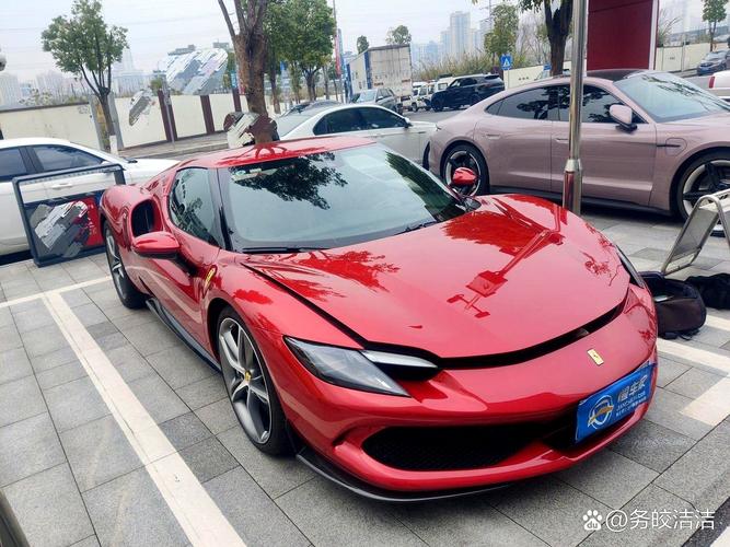 法拉利多少錢