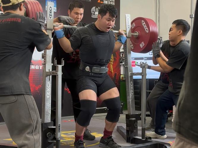 硬舉幾公斤算強?全面解析你的硬舉力量等級與提升策略 1 硬舉幾公斤算強