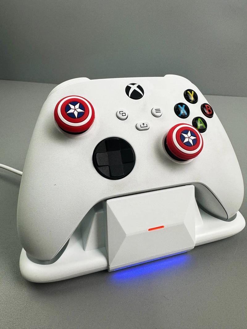 Xbox手把可以直接充電嗎:深度解析Xbox無線控制器供電與充電方案 3 Xbox手把可以直接充電嗎