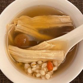 腐竹糖水用什麼薏米