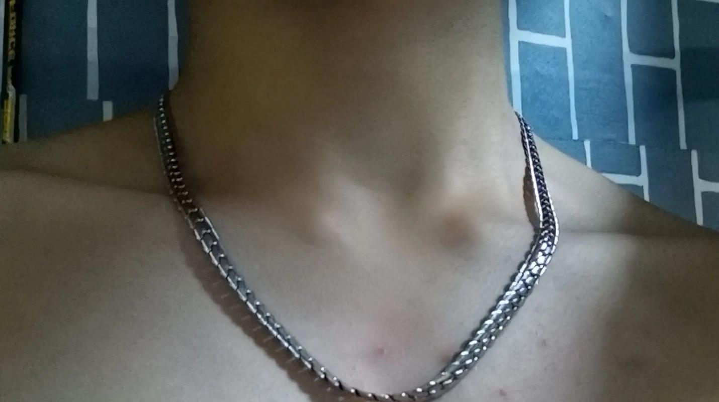 鎖骨怎麼變明顯