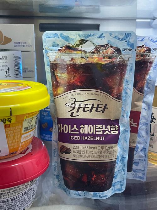 韓國人為什麼愛喝冰美式:揭秘韓國咖啡文化的冰涼魅力與生活哲學 1 韓國人為什麼愛喝冰美式