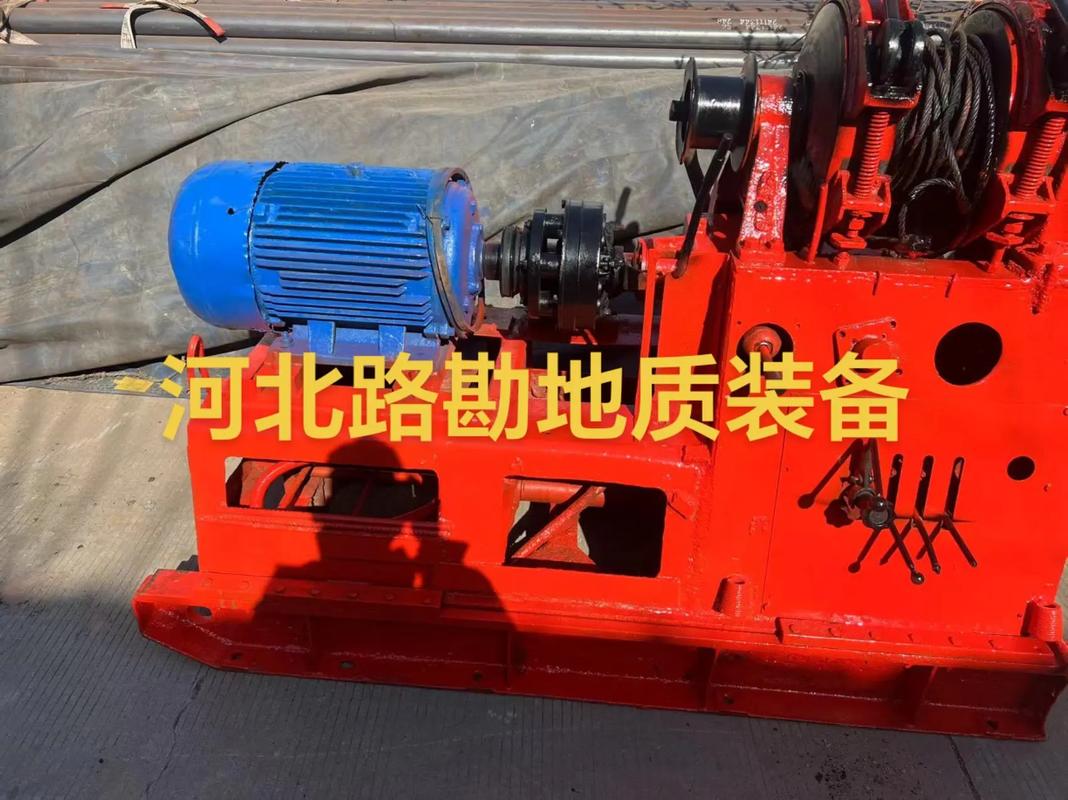 重機可以鑽車縫嗎