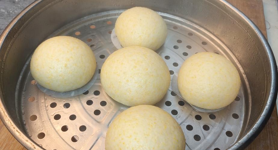 為什麼饅頭會硬