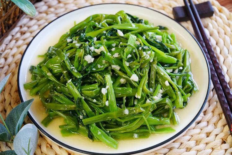 感冒可以吃空心菜嗎