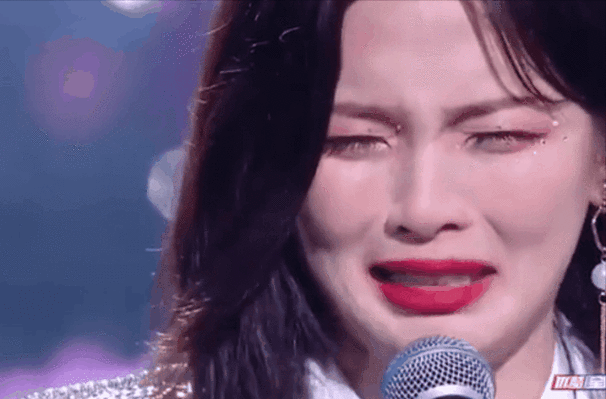 為什麼李珠嗯會哭