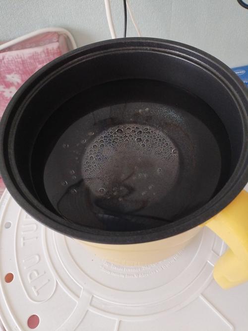 租屋可以用快煮鍋嗎:租屋族必看!安全、合法、省錢的快煮鍋選用與注意事項 1 租屋可以用快煮鍋嗎