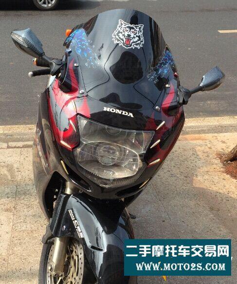 2000cc牌費幾錢