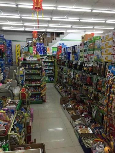 小北百貨有賣吸盤嗎
