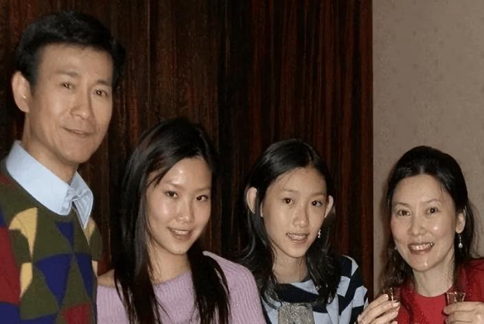 鄭少秋幾個老婆