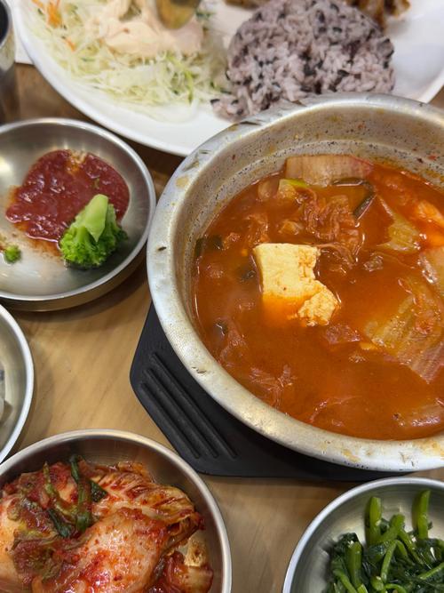 韓國飯店幾點入住