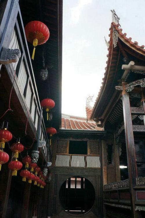 霧峰林家與板橋林家有關係嗎