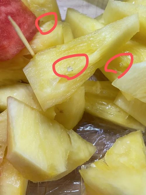 鳳梨底部發霉可以吃嗎