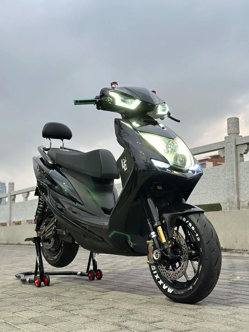 勁戰三代跟四代比較:深入解析兩代勁戰的進化與選擇 3 勁戰三代跟四代比較