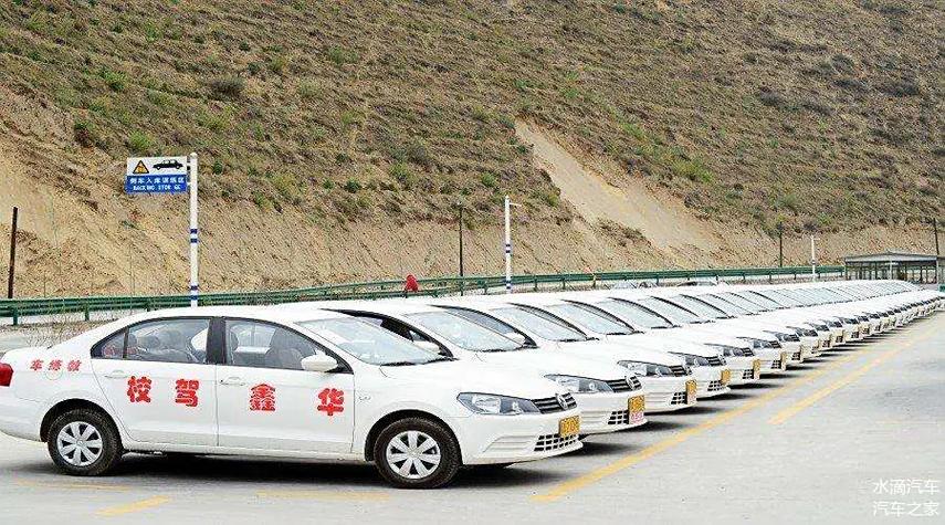 怎麼看路寬?從新手到老司機的實用駕馭技巧與判斷心法 1 怎麼看路寬