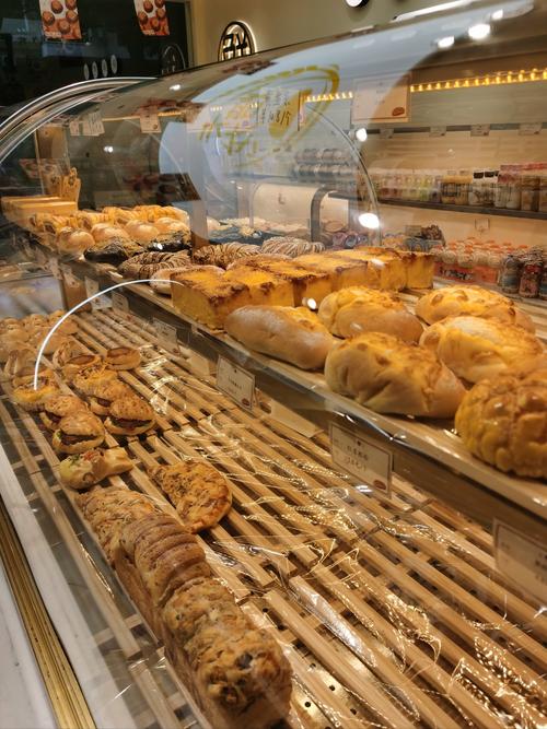 土城卡多利麵包店