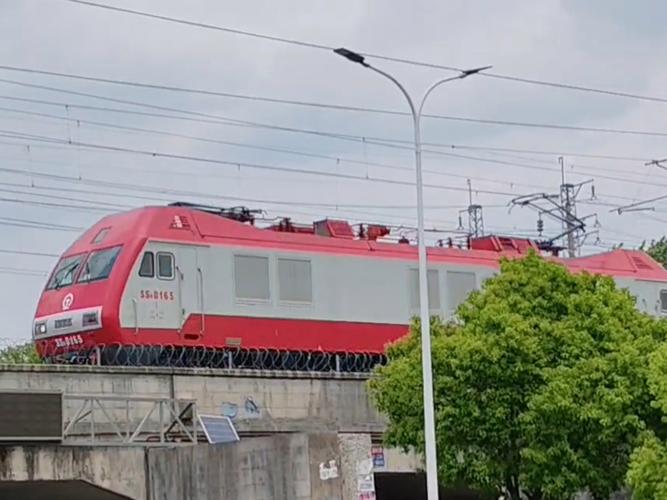 1662哪裡上車