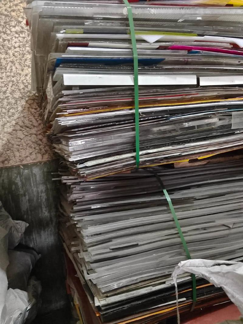 壓克力板回收:永續循環經濟的關鍵實踐與深入解析 3 壓克力板回收