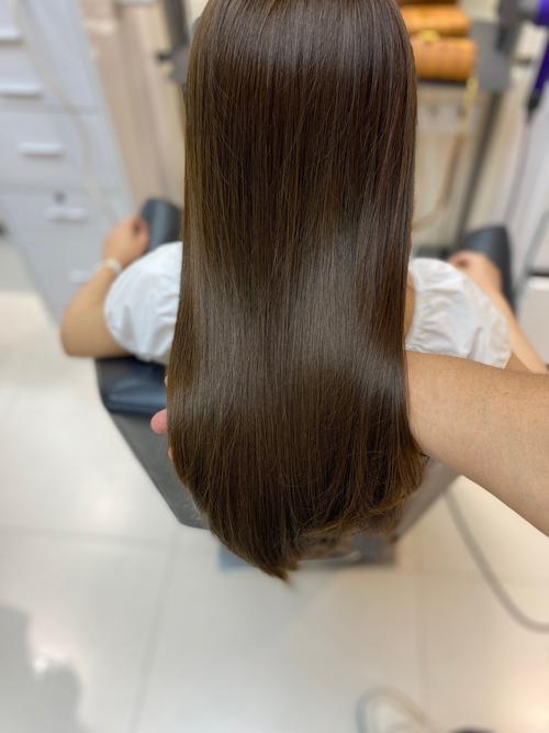 頭髮變細:從根源解析,找回豐盈秀髮的終極指南 3 頭髮變細