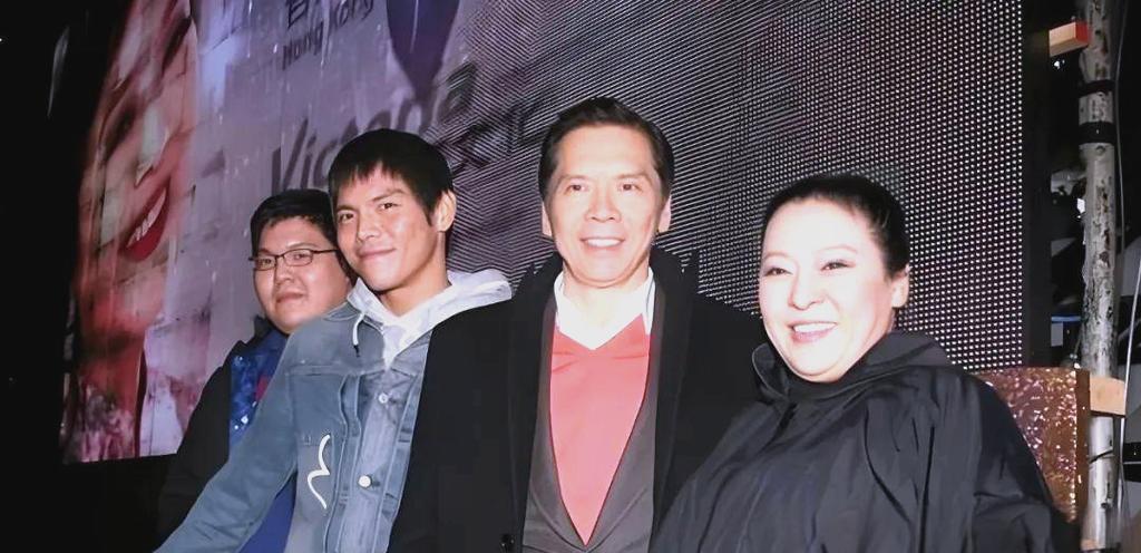向佐有兄弟嗎