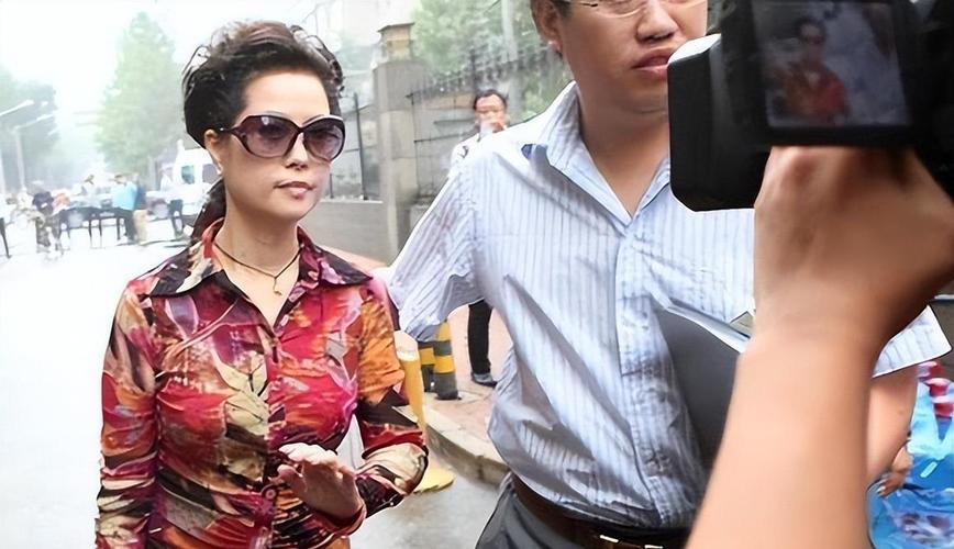 服刑完多久可以改名