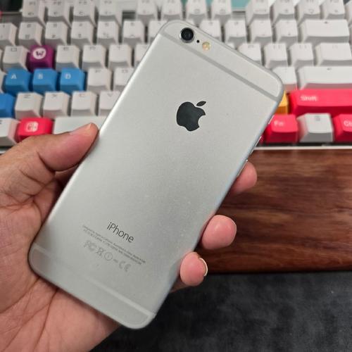 iPhone 6幾g手機