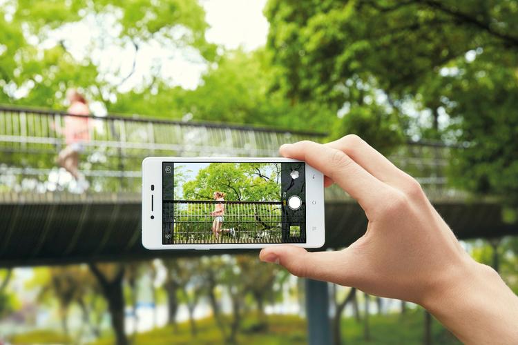 自動對焦:捕捉清晰瞬間的幕後功臣,從原理到實戰技巧全解析 1 自動對焦