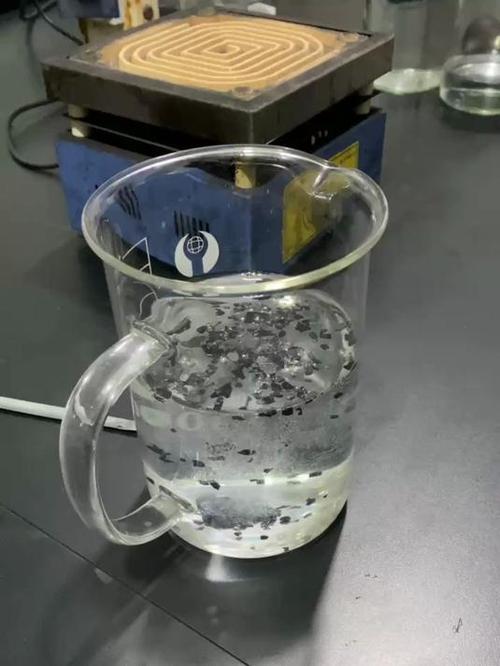 木炭會吸水嗎