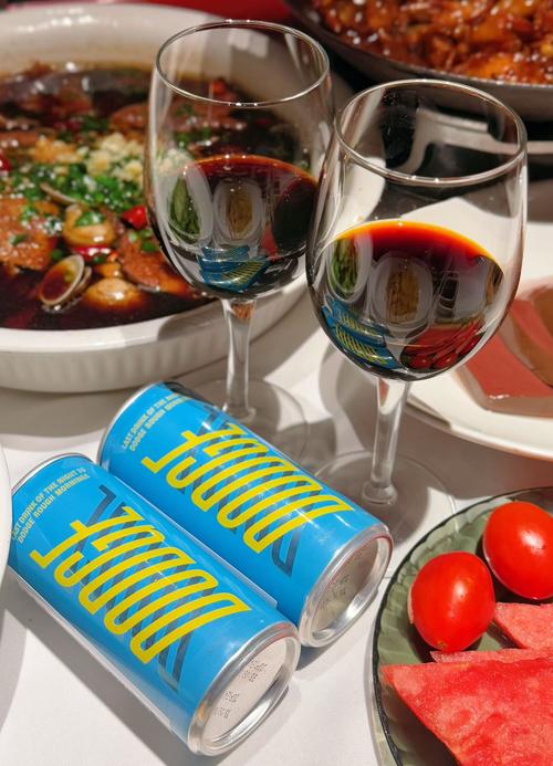 拜拜可以用啤酒嗎:深入解析傳統習俗與現代選擇 3 拜拜可以用啤酒嗎