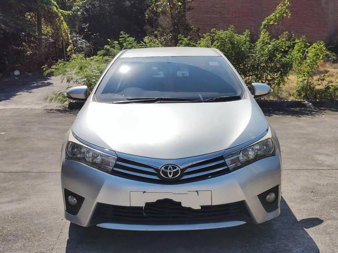 toyota altis幾公斤